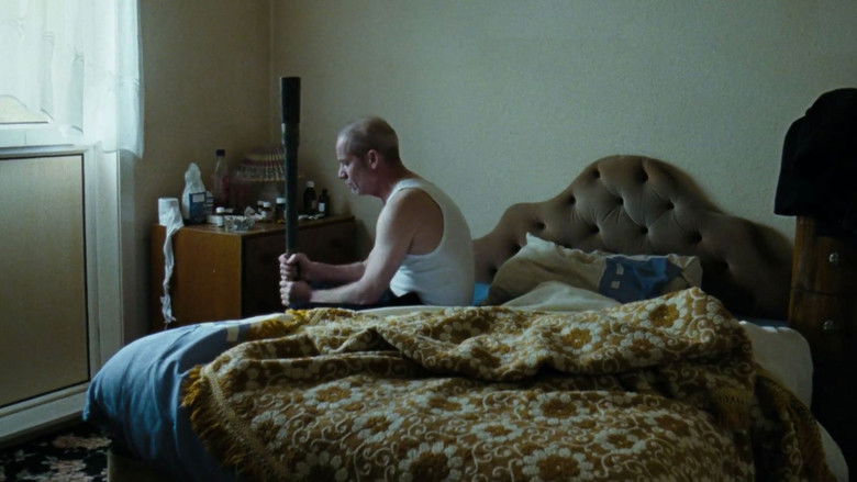 кадр из фильма Dog Altogether