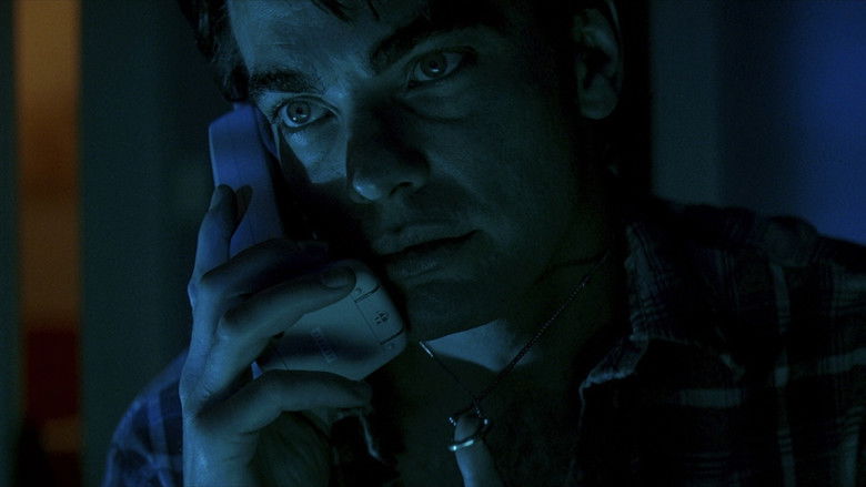 кадр из фильма Там внутри