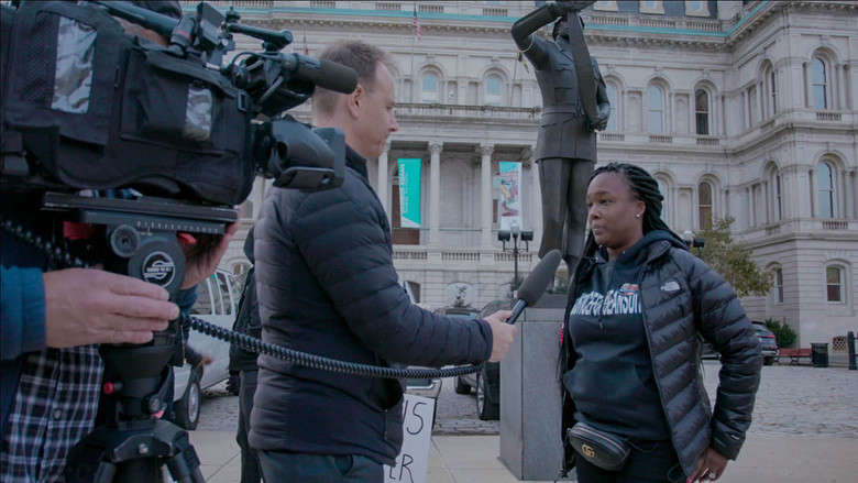 кадр из фильма The Slow Hustle