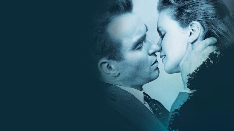 кадр из фильма Дикая река