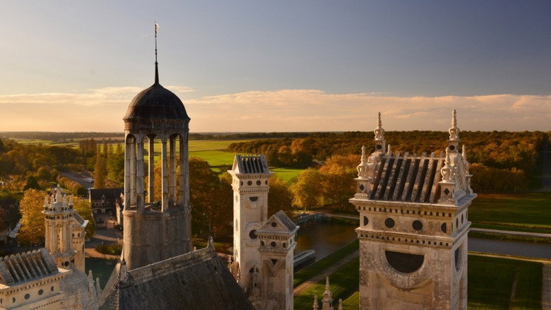 кадр из фильма Chambord : le château, le roi et l'architecte