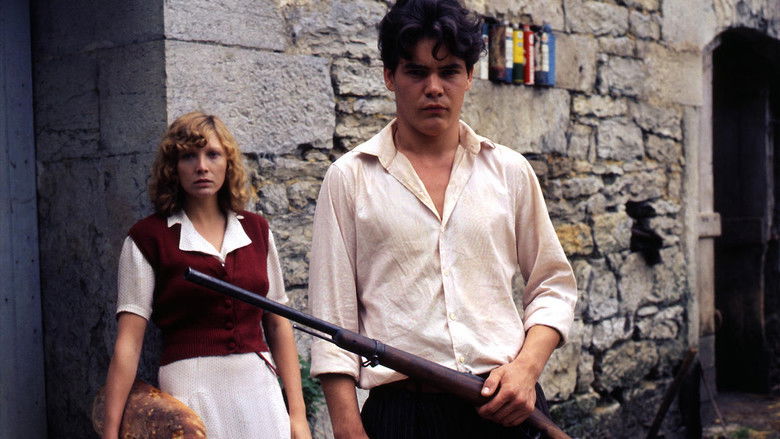 кадр из фильма Лакомб Люсьен