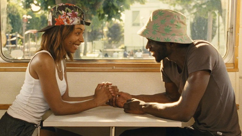 кадр из фильма Les Habitants