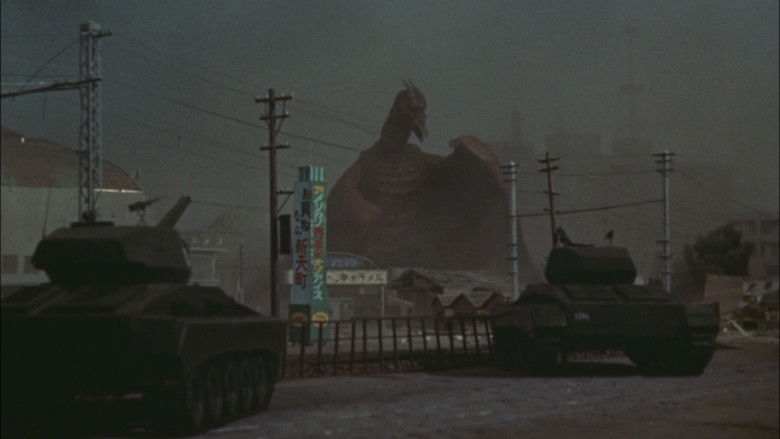 кадр из фильма Радон