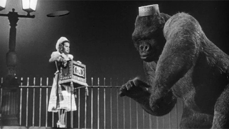 кадр из фильма Могучий Джо Янг