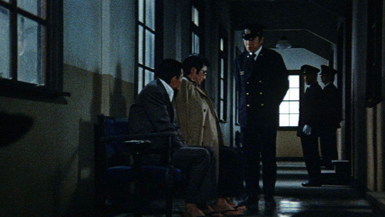 кадр из фильма 仁義なき戦い 頂上作戦