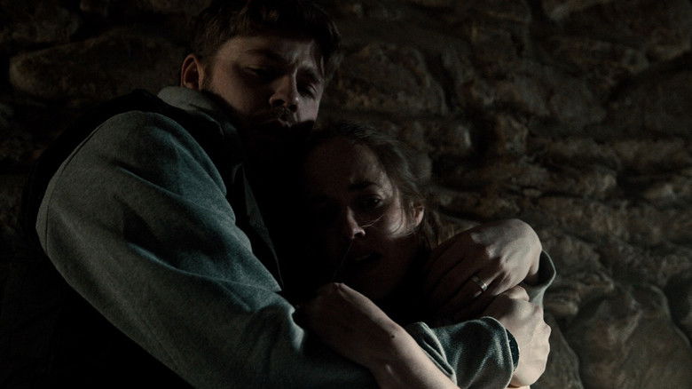 кадр из фильма Проклятый дом 4