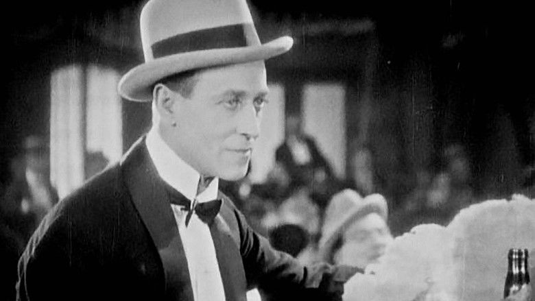 кадр из фильма Zaza