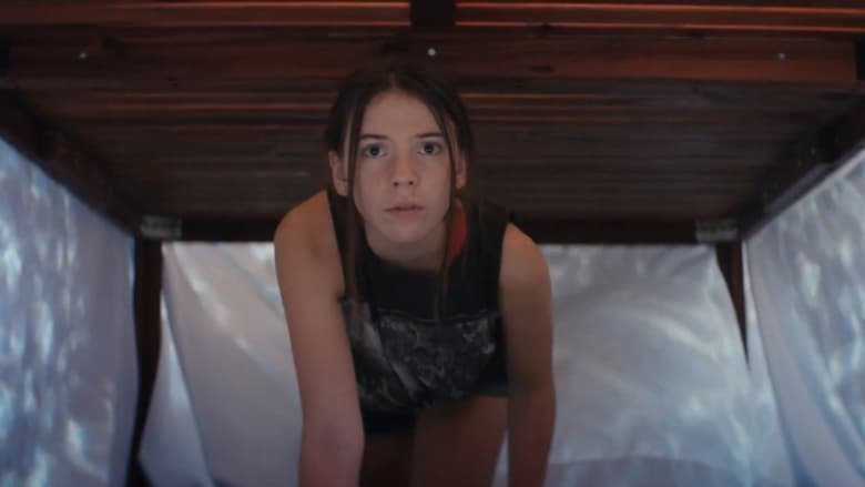 кадр из фильма Les petites vagues