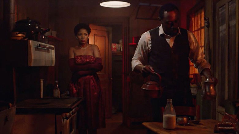 кадр из фильма Back of the Moon