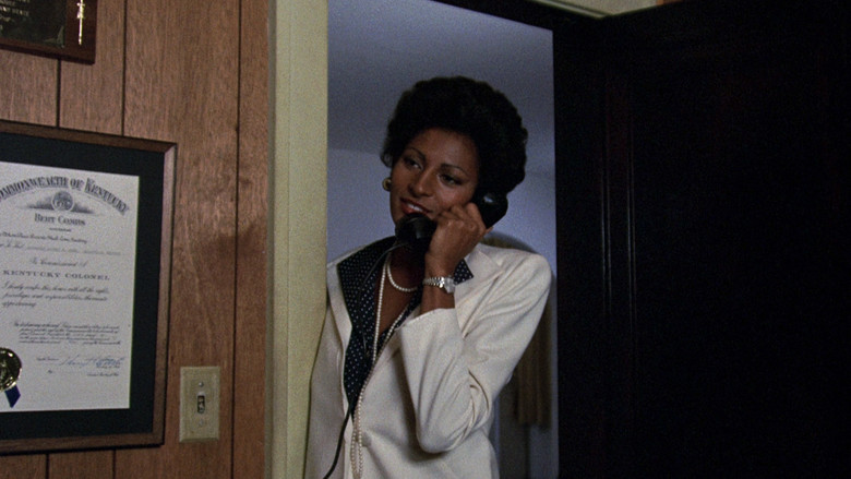 кадр из фильма Малышка, Шэба