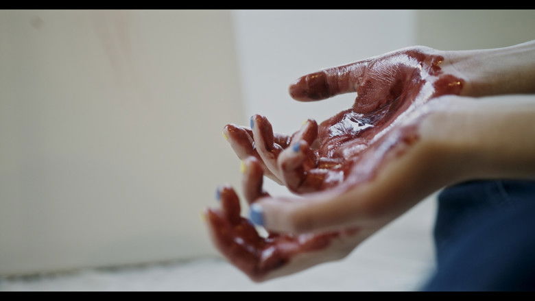 кадр из фильма TS-CAM