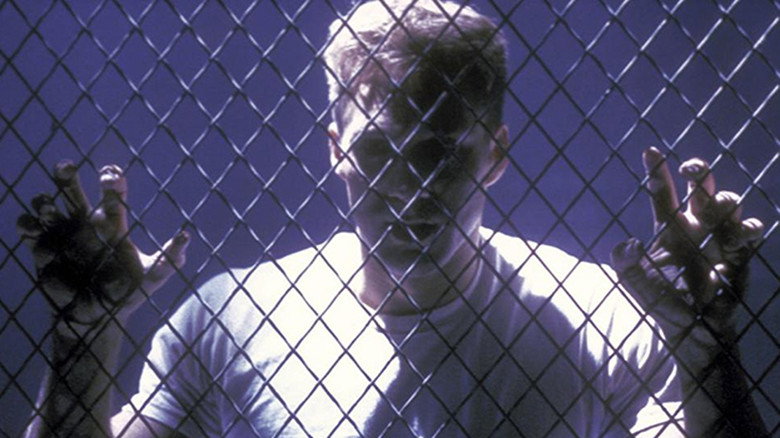 кадр из фильма Беглец