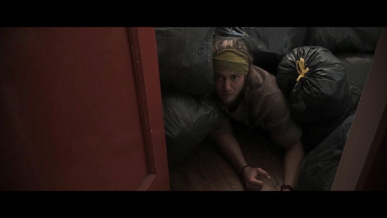 кадр из фильма Cave of the Trash King