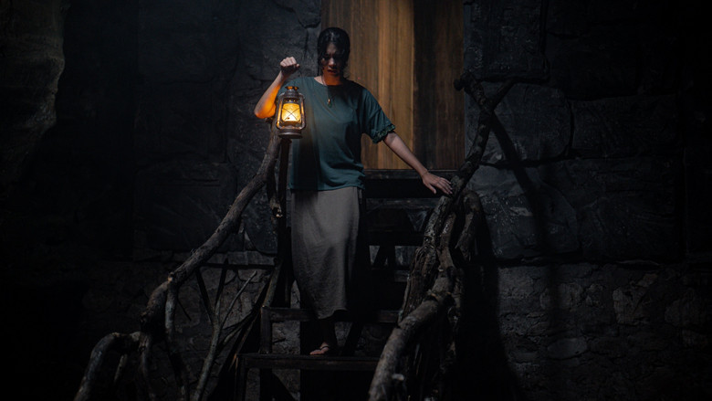 кадр из фильма Warung Pocong