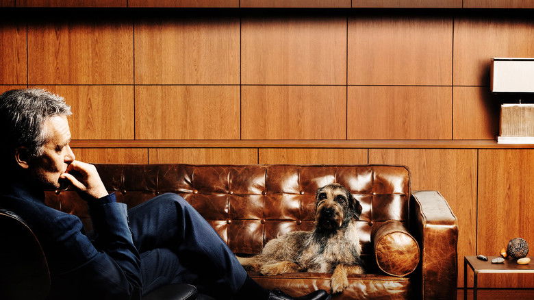 кадр из фильма Что нас не убивает