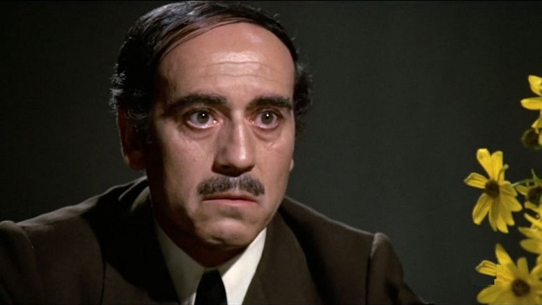 кадр из фильма La cera virgen