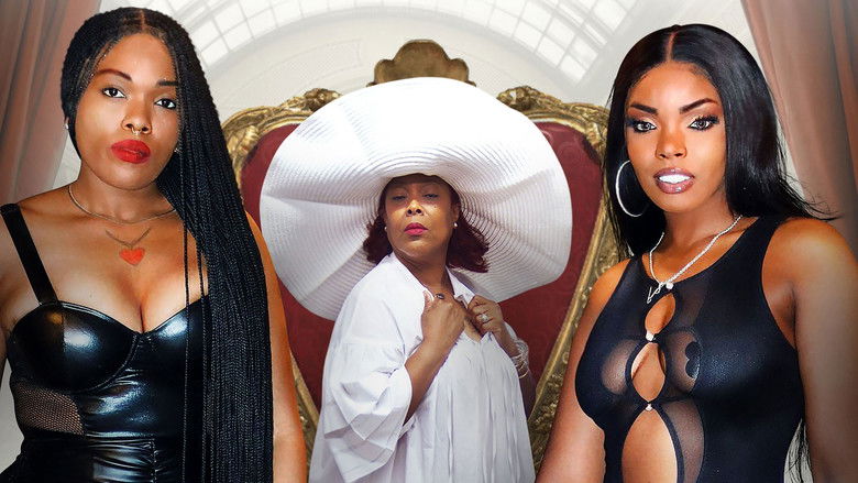 кадр из фильма The Queens Ball