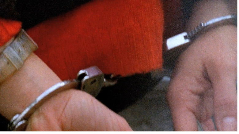 кадр из фильма Удовольствие быть обокраденным