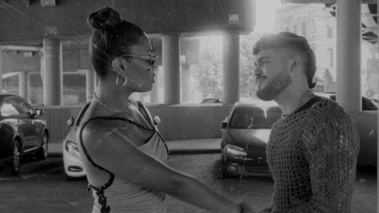 кадр из фильма ATTAGIRL!