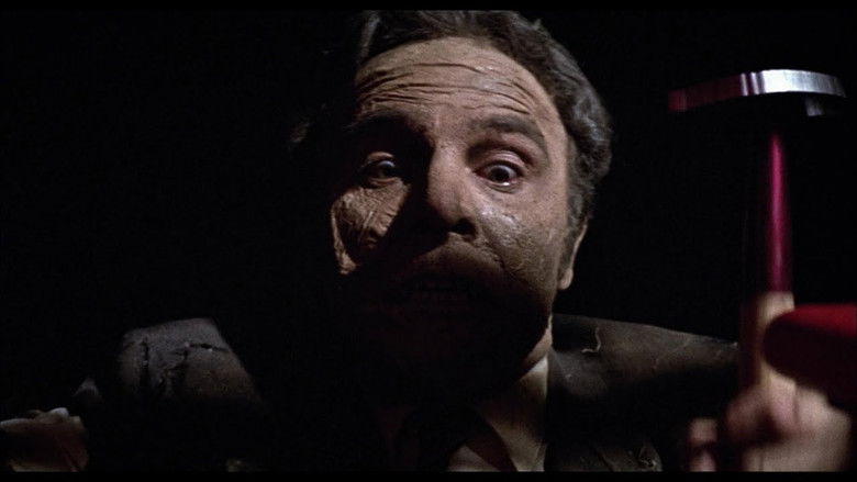 кадр из фильма Могила вампира