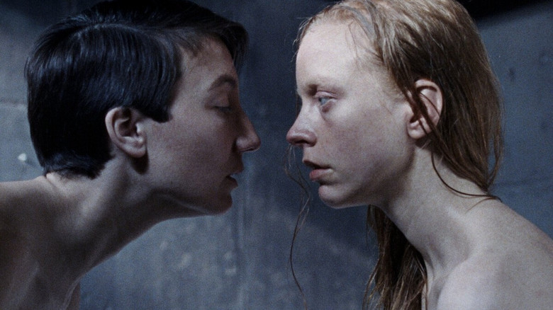 кадр из фильма Чудесная изоляция