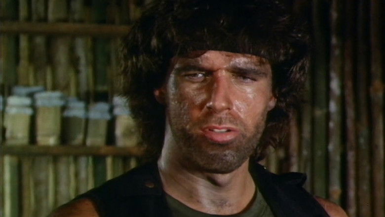 кадр из фильма Последний Американский Солдат