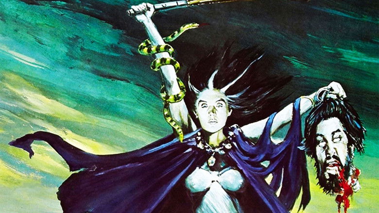 кадр из фильма Ведьма, явившаяся из моря