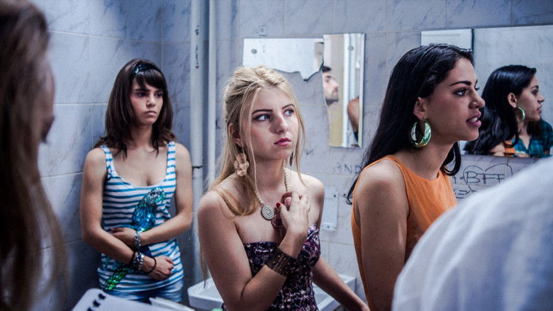 кадр из фильма Мир — мой