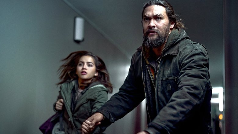 кадр из фильма Малышка