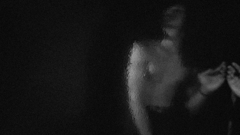 кадр из фильма SILIKA