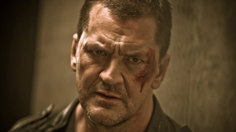 кадр из фильма Мрачная тень