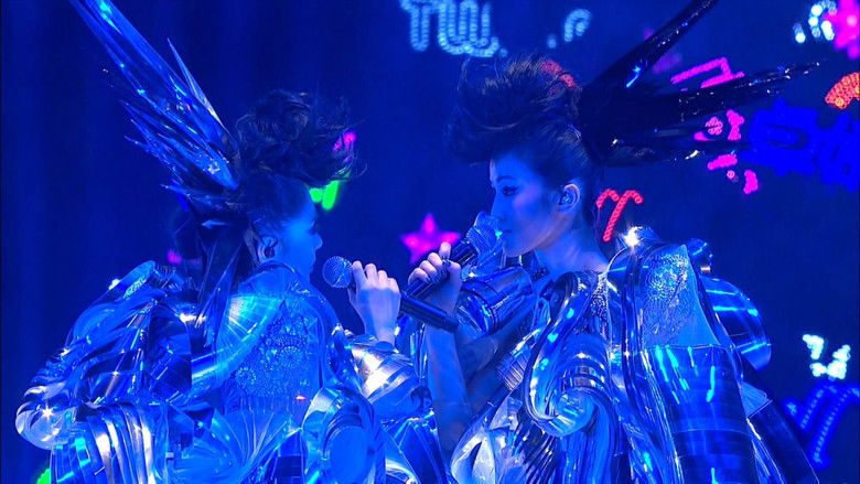 кадр из фильма Twins 2010 Live