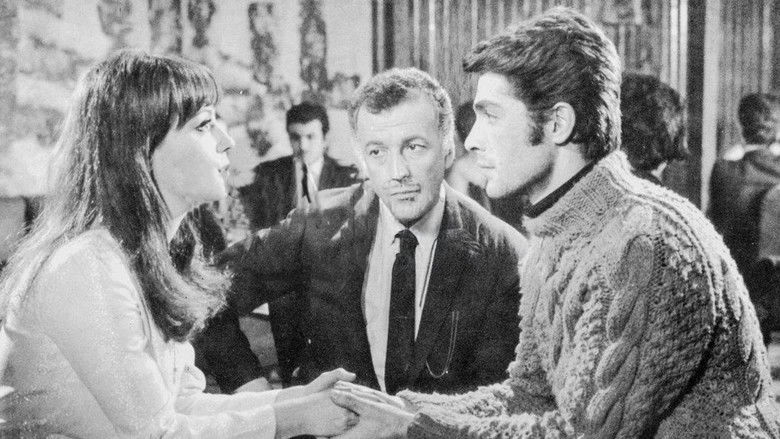 кадр из фильма Dertli Gönlüm