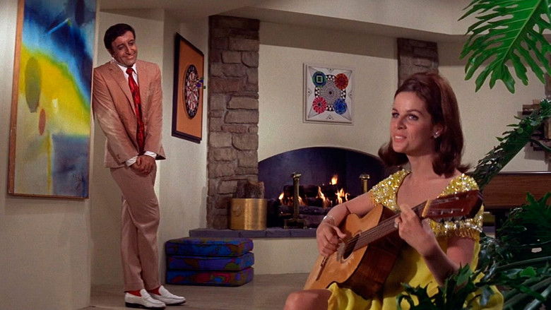 кадр из фильма Вечеринка