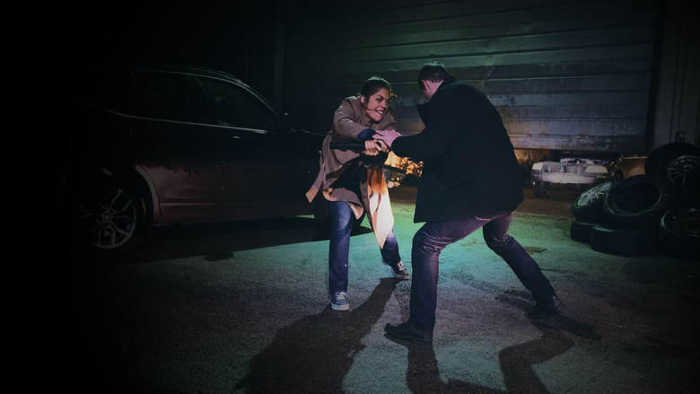 кадр из фильма Мать на грани