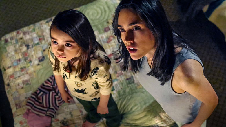 кадр из фильма Темная вода