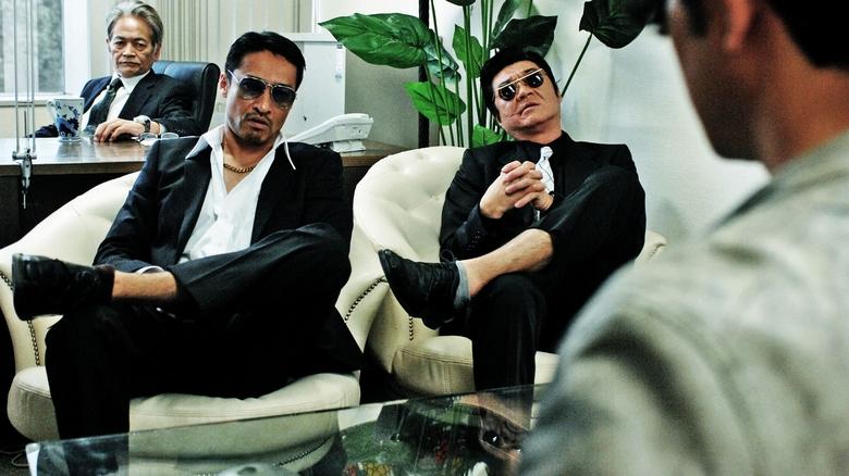 кадр из фильма 孤独の仁義