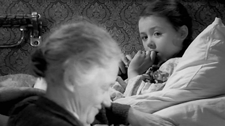 кадр из фильма Алеша Птицын вырабатывает характер