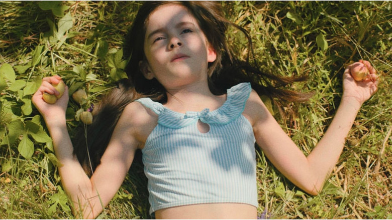 кадр из фильма Las niñas de los duraznos