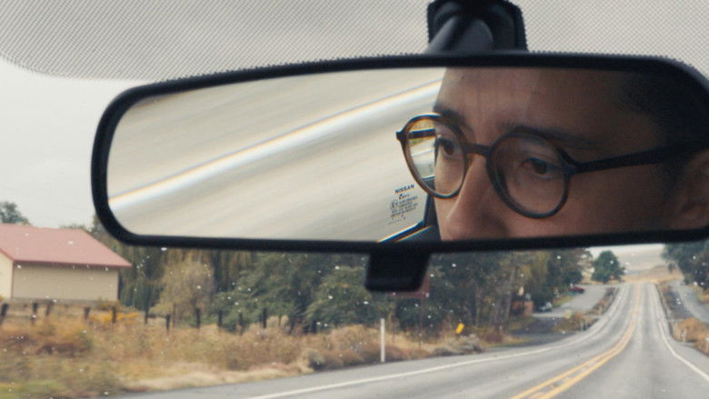 кадр из фильма In France Michelle Is a Man's Name