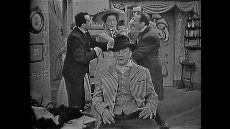 кадр из фильма Блоха в ухе