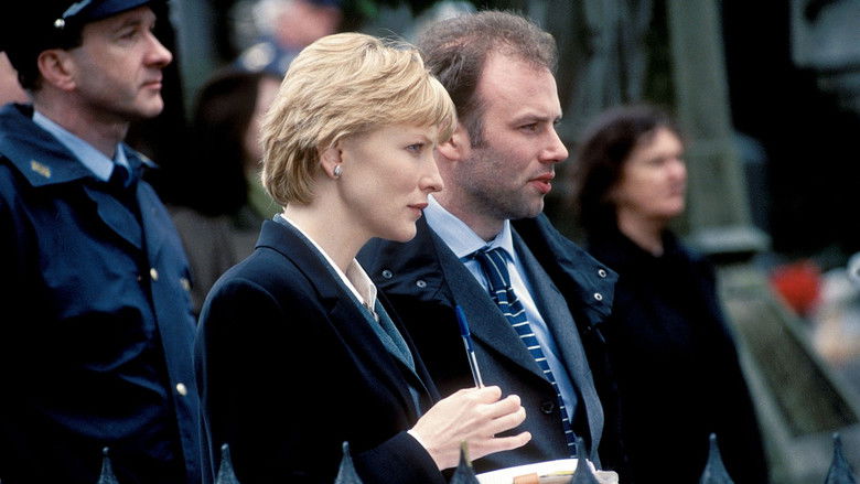 кадр из фильма Охота на Веронику