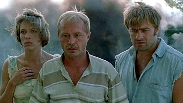 кадр из фильма Трио