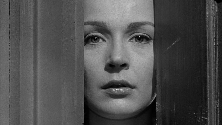 кадр из фильма Другой мир США