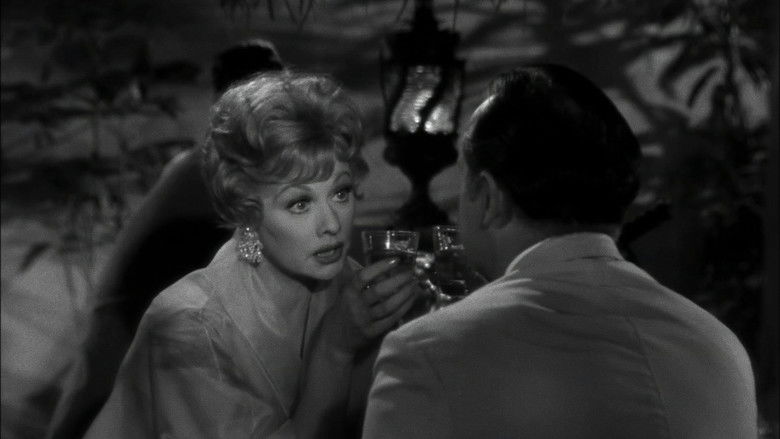 кадр из фильма Правда жизни