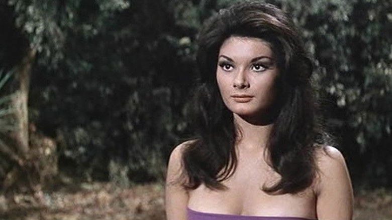 кадр из фильма Самоа — королева джунглей