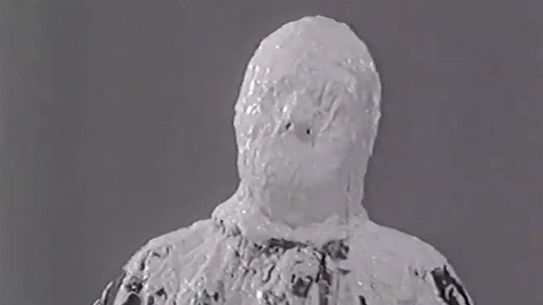 кадр из фильма Making a Death Mask