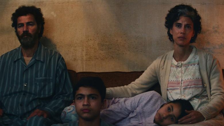 кадр из фильма اللي باقي منك