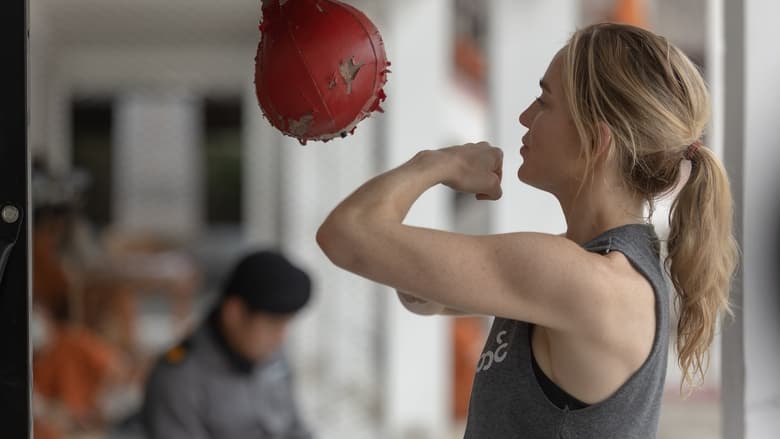 кадр из фильма Изоляция